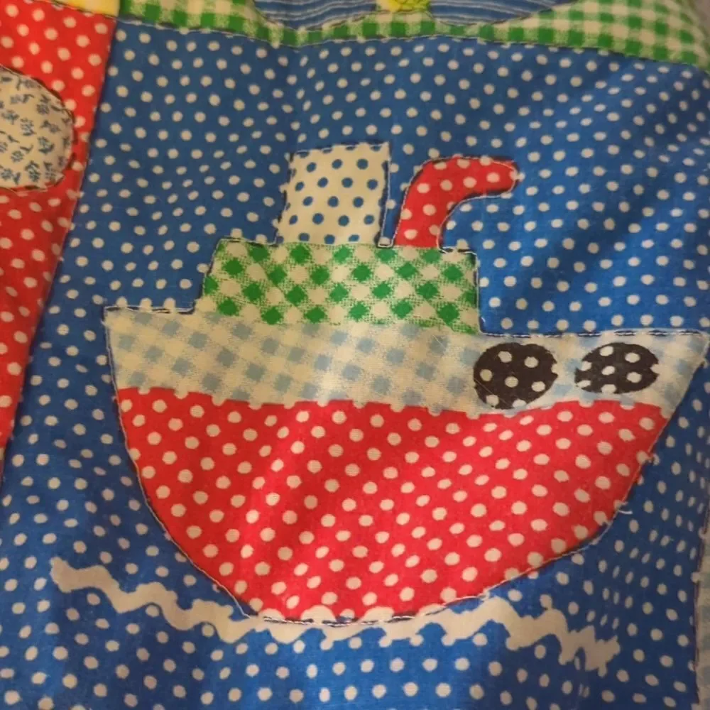 70s vintage‎ patchwork rainbow colored baby kids quilt